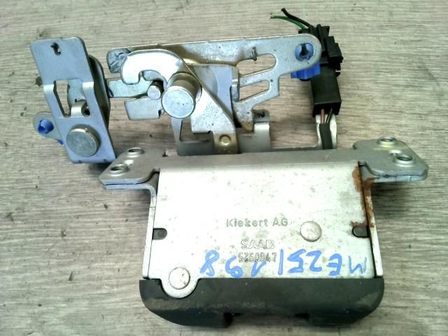 bontott SAAB 9-5 Csomagtérajtó Zárszerkezet