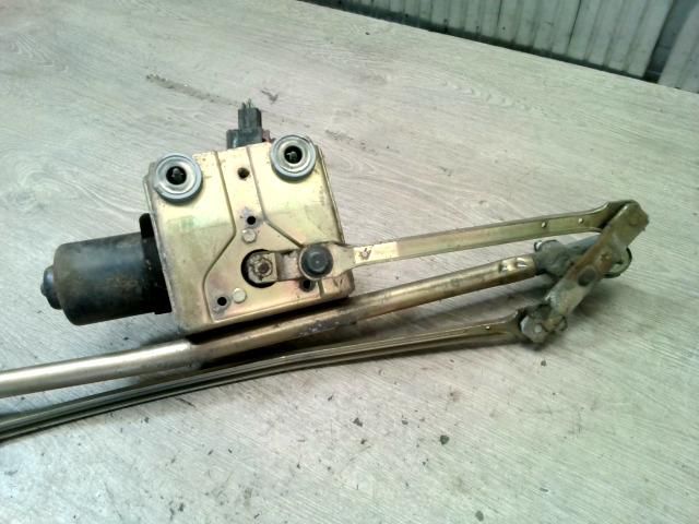 bontott SAAB 9-5 Első Ablaktörlő Szerkezet Motorral