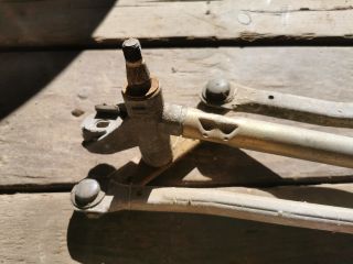 bontott SAAB 9-5 Első Ablaktörlő Szerkezet Motorral