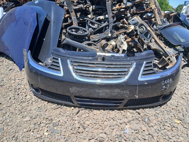 bontott SAAB 9-5 Első Lökhárító (Részeivel)