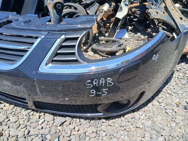 bontott SAAB 9-5 Első Lökhárító (Részeivel)