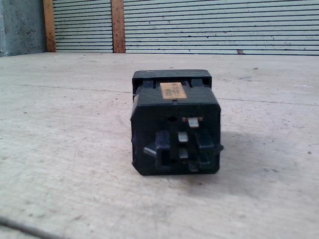 bontott SAAB 9-5 Fényszórómagasság Állító Kapcsoló