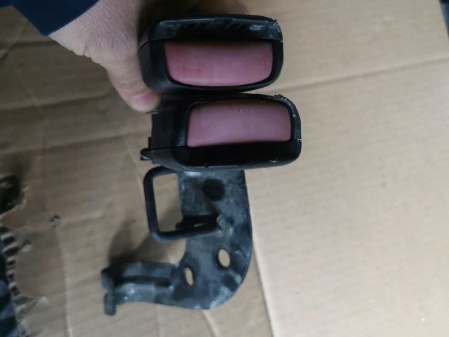 bontott SAAB 9-5 Hátsó középső Biztonsági Öv Csat