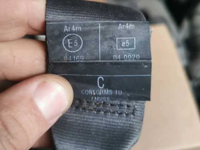 bontott SAAB 9-5 Hátsó középső Biztonsági Öv