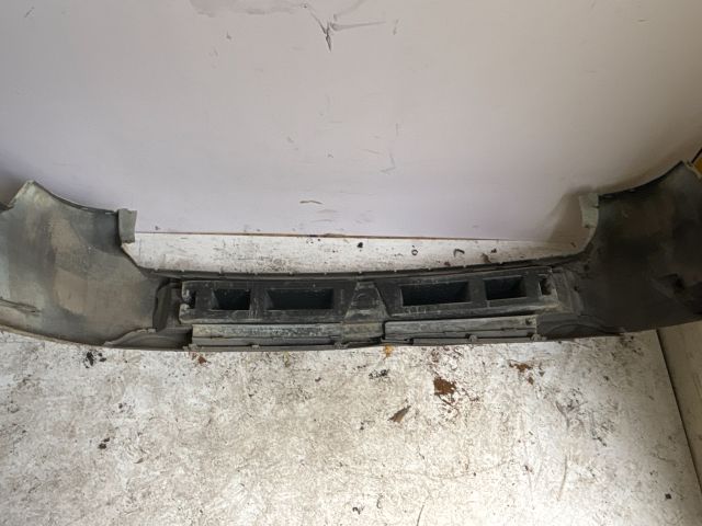 bontott SAAB 9-5 Hátsó Lökhárító (Részeivel)