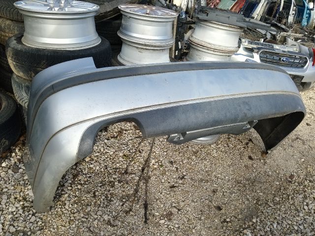 bontott SAAB 9-5 Hátsó Lökhárító (Részeivel)