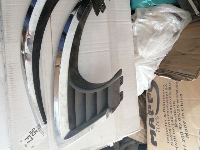 bontott SAAB 9-5 Hűtőrács