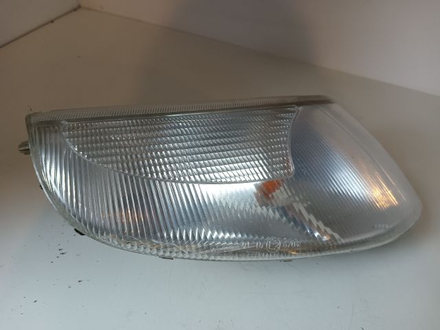 bontott SAAB 9-5 Jobb első Irányjelző