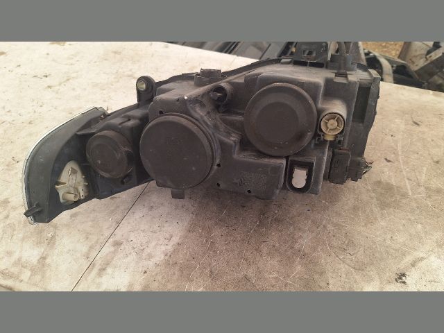 bontott SAAB 9-5 Jobb Fényszóró