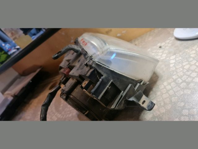 bontott SAAB 9-5 Jobb Fényszóró