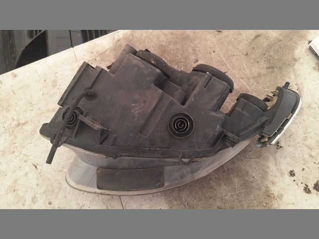 bontott SAAB 9-5 Jobb Fényszóró