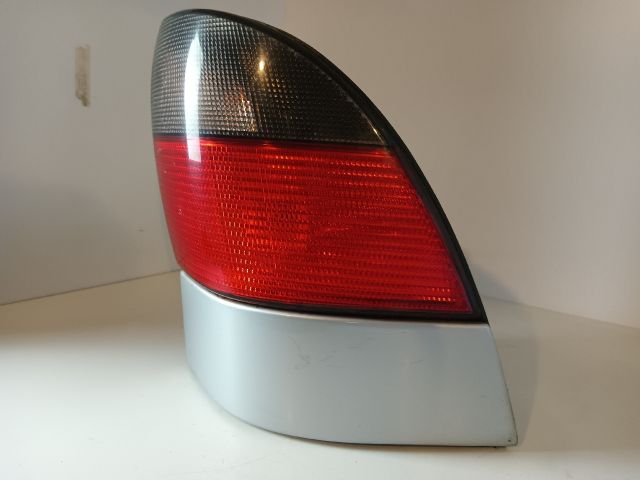 bontott SAAB 9-5 Jobb Külső Hátsó Lámpa