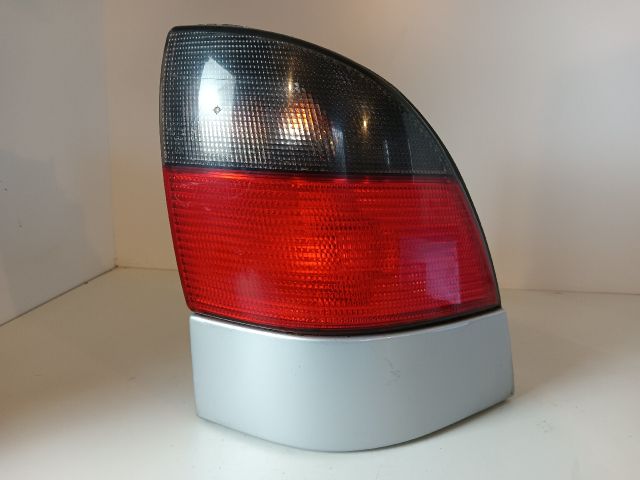 bontott SAAB 9-5 Jobb Külső Hátsó Lámpa