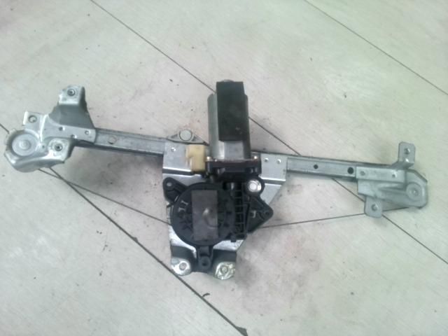 bontott SAAB 900 Bal hátsó Ablakemelő Szerkezet (Elektromos)