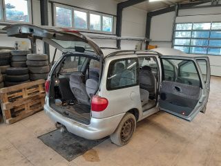 bontott SEAT ALHAMBRA Bal első Csonkállvány Kerékaggyal