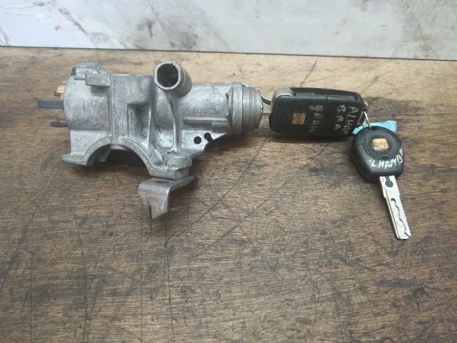 bontott SEAT ALHAMBRA Gyújtáskapcsoló Házzal