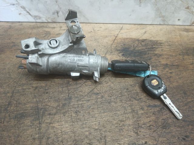 bontott SEAT ALHAMBRA Gyújtáskapcsoló Házzal