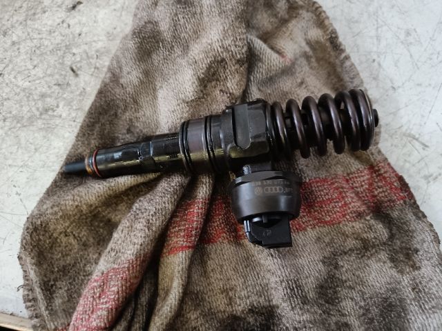 bontott SEAT ALHAMBRA Porlasztó (1 db)