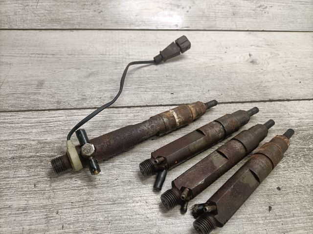 bontott SEAT ALHAMBRA Porlasztó (1 db)