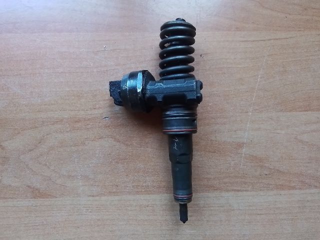 bontott SEAT ALHAMBRA Porlasztó (1 db)