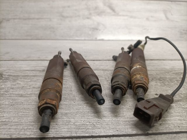 bontott SEAT ALHAMBRA Porlasztó (1 db)