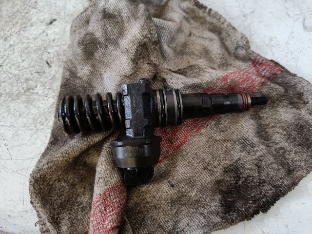 bontott SEAT ALHAMBRA Porlasztó (1 db)