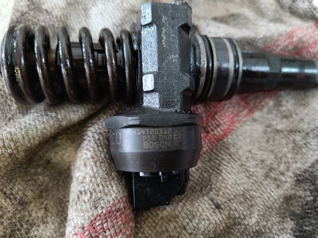 bontott SEAT ALHAMBRA Porlasztó (1 db)