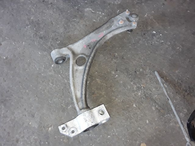 bontott SEAT ALHAMBRA Bal első Lengőkar