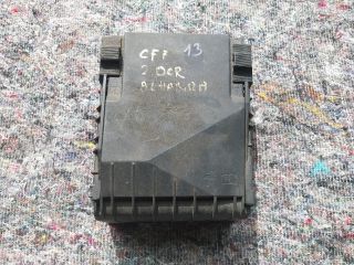 bontott SEAT ALHAMBRA Biztosítéktábla Motortér