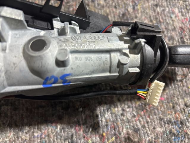 bontott SEAT ALHAMBRA Gyújtáskapcsoló Házzal