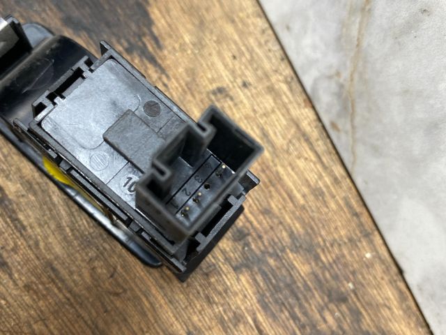 bontott SEAT ALHAMBRA Ablakemelő Kapcsoló (Pozíciófüggetlen)