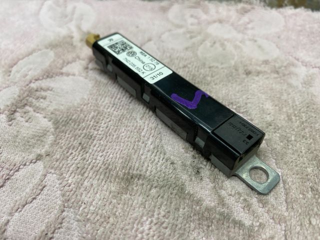 bontott SEAT ALHAMBRA Antenna Erősítő