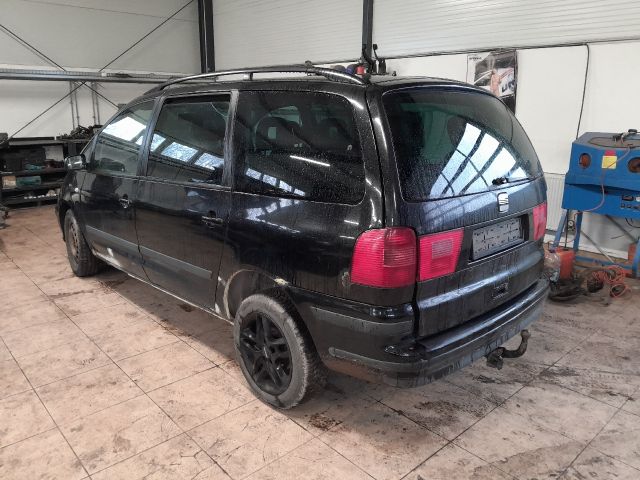 bontott SEAT ALHAMBRA Bal Belső Hátsó Lámpa