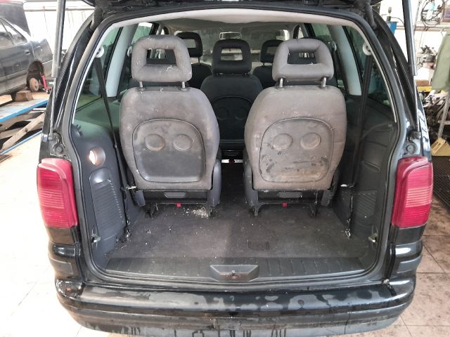 bontott SEAT ALHAMBRA Bal Belső Hátsó Lámpa