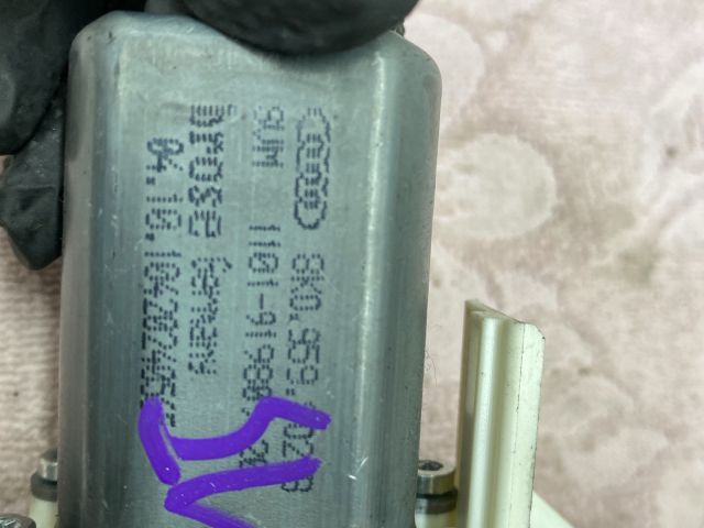 bontott SEAT ALHAMBRA Bal első Ablakemelő Motor