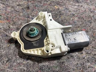 bontott SEAT ALHAMBRA Bal első Ablakemelő Motor