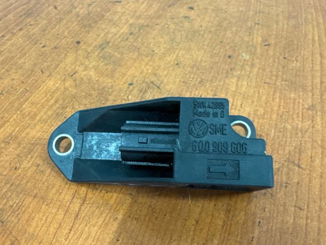 bontott SEAT ALHAMBRA Bal első Oldal Ütközés Érzékelő