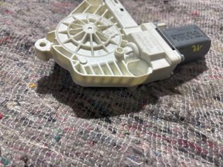 bontott SEAT ALHAMBRA Bal hátsó Ablakemelő Motor