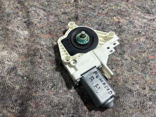 bontott SEAT ALHAMBRA Bal hátsó Ablakemelő Motor