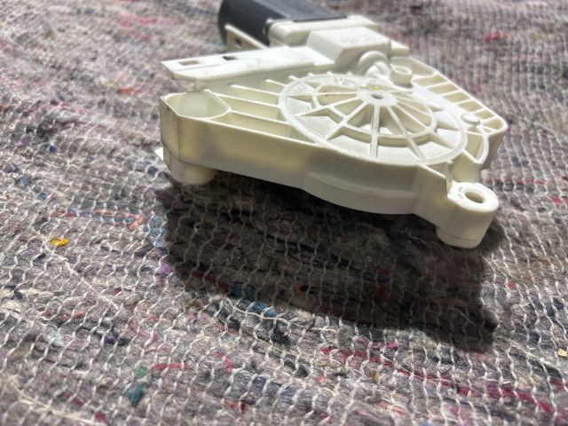 bontott SEAT ALHAMBRA Bal hátsó Ablakemelő Motor