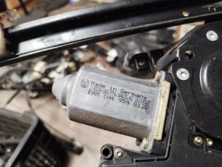 bontott SEAT ALHAMBRA Bal hátsó Ablakemelő Szerkezet (Elektromos)