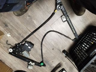 bontott SEAT ALHAMBRA Bal hátsó Ablakemelő Szerkezet (Elektromos)