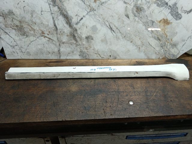 bontott SEAT ALHAMBRA Bal hátsó Ajtó Díszléc