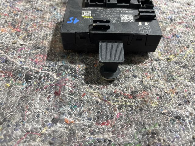 bontott SEAT ALHAMBRA Bal hátsó Ajtó Vezérlőegység