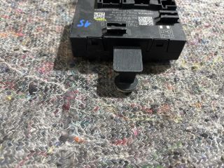 bontott SEAT ALHAMBRA Bal hátsó Ajtó Vezérlőegység