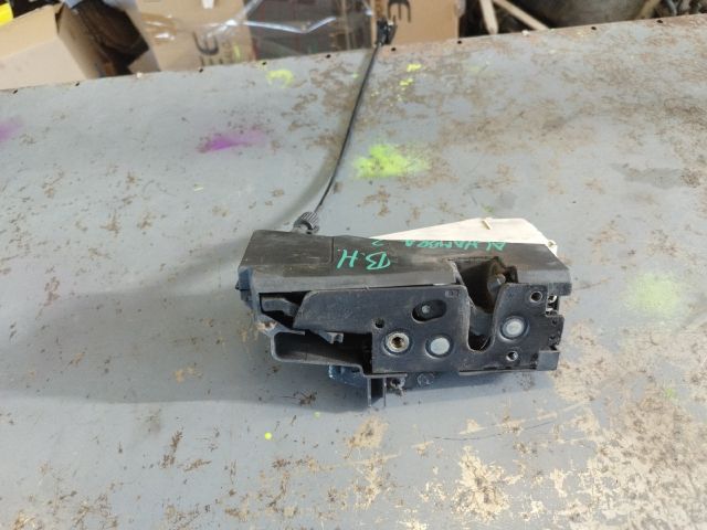 bontott SEAT ALHAMBRA Bal hátsó Ajtózár