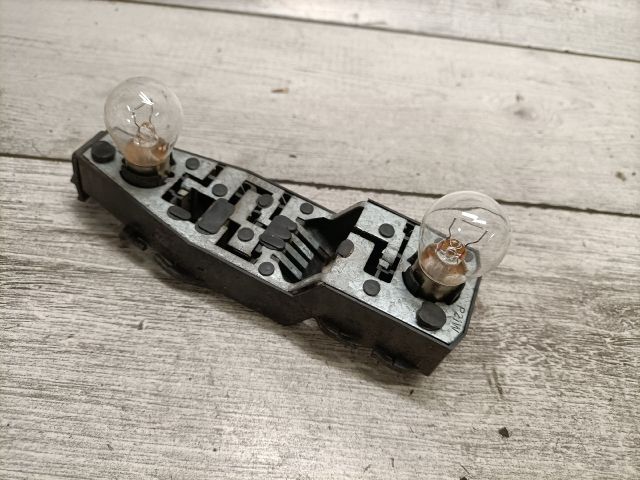 bontott SEAT ALHAMBRA Bal Hátsó Lámpa Foglalat