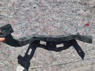 bontott SEAT ALHAMBRA Bal hátsó Oldal Lökhárító Tartó (Műanyag)