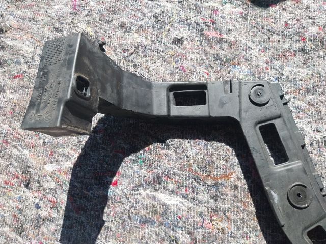 bontott SEAT ALHAMBRA Bal hátsó Oldal Lökhárító Tartó (Műanyag)