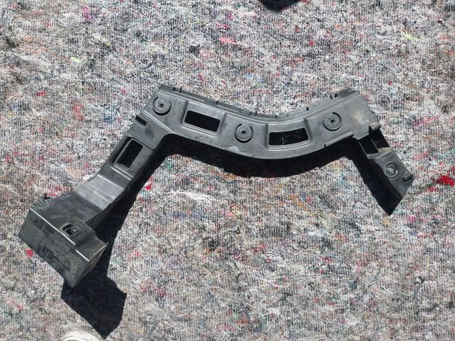 bontott SEAT ALHAMBRA Bal hátsó Oldal Lökhárító Tartó (Műanyag)